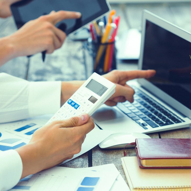 Signs Your Business Needs Professional Bookkeeping Services