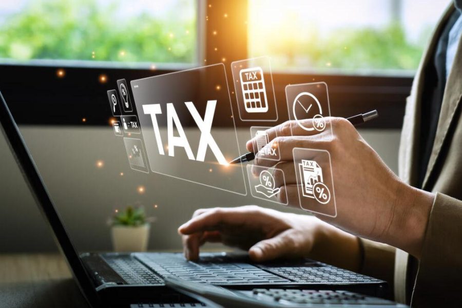 DIY Corporate Tax Filing vs Hiring a Corporate Tax Accountant